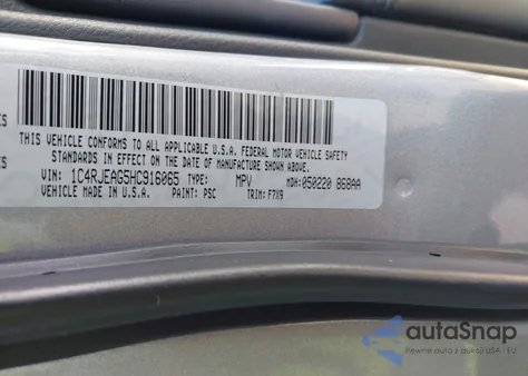 2017 Jeep Grand Cherokee Laredo 4X2 из США, поврежденный, VIN 1C4RJEAG5HC916065